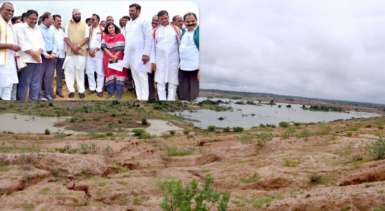 Uttam Kumar Reddy, Minister of Irrigation, Food and Civil Supplies